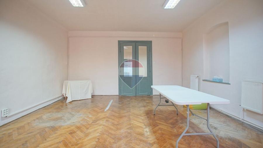 SPATIU DE BIROURI DE INCHIRIAT | 2 CAMERE 65 MP | LA CASA CU PIVNITA