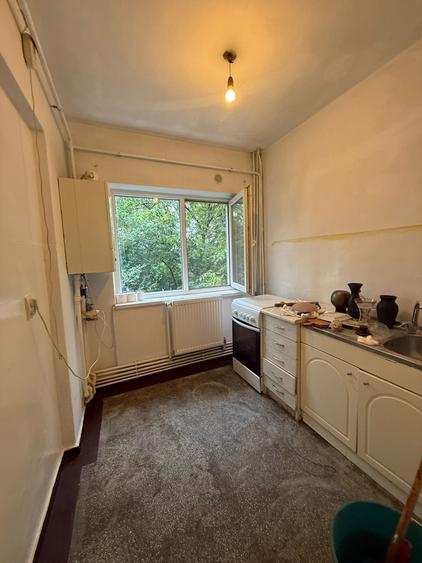 🏠 Apartament 3 camere de vânzare – Zona Gării - Str. Bârsei, Focșani 🔑 - 2/4
