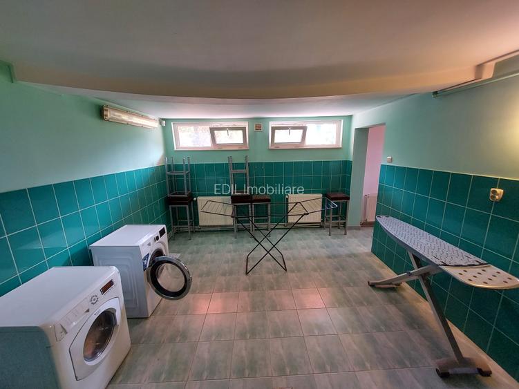 Vilă premium de închiriat, Făget, 400 mp și 2.412 mp teren
