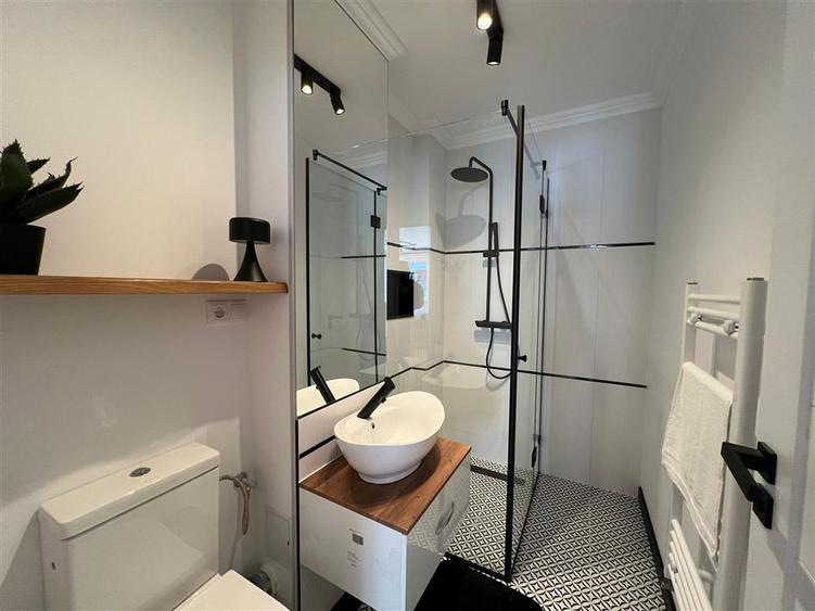 Apartament exclusivist cu 3 camere Marinescu