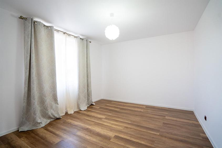 Casa 4 camere in Nojorid