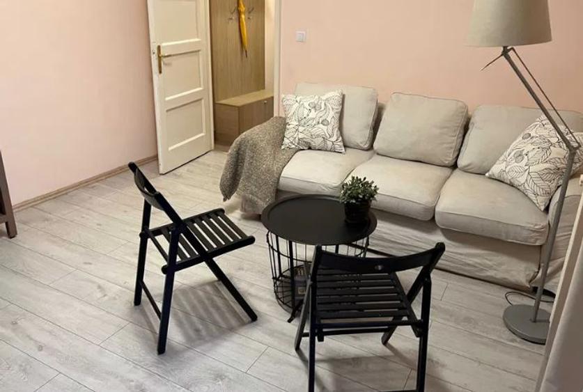 Apartament 2 Camere.Romana,et.5/8,Amenajat,mobilat,utilat,complet