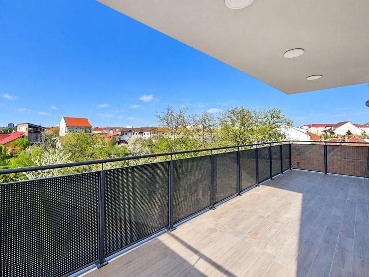Apartament lux, cu lift personal, parcare, in zona Centrala - Balcescu