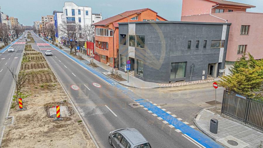 Bulevardul Mamaia - Oportunitate Unica de Investitie!!