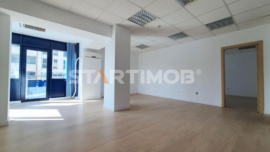 Spatiu birouri zona Centru Civic