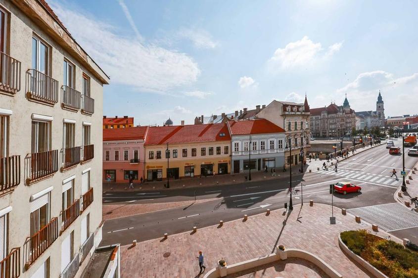 Apartament 2 camere de închiriat Piata Ferdinand, Oradea, ultracentral