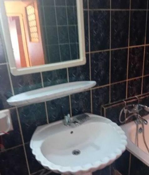 Apartament 2 Camere,Titan,1 Decembrie 1918,bl.reabilitat,et.2/10,DECOMANDAT