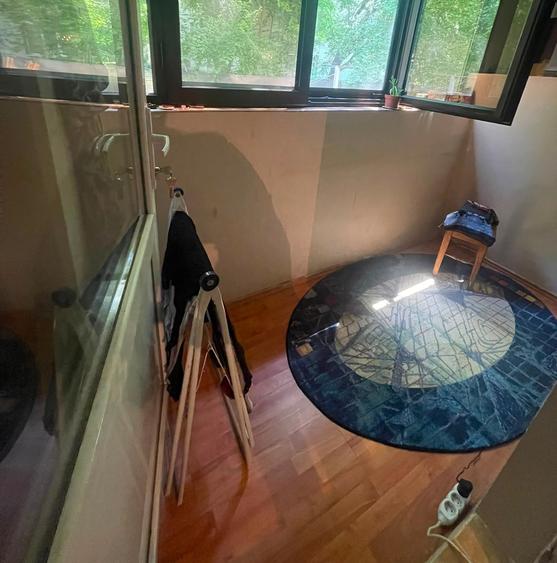 Garsoniera, in bloc de apartamente, zona Podu de Piatra