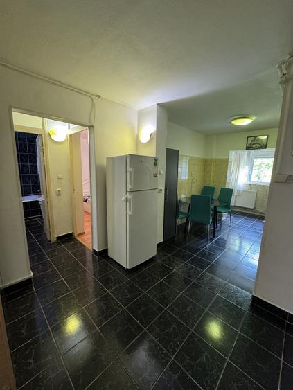 Apartament 2 cam, parter/4, Carol Davila