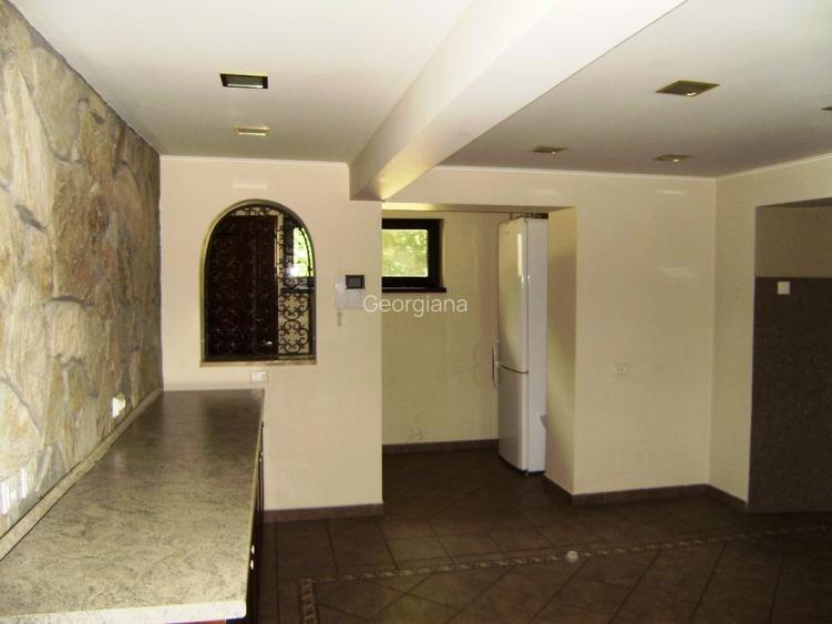 Apartament Vila + Curte exclusiva Strada Paris - 15