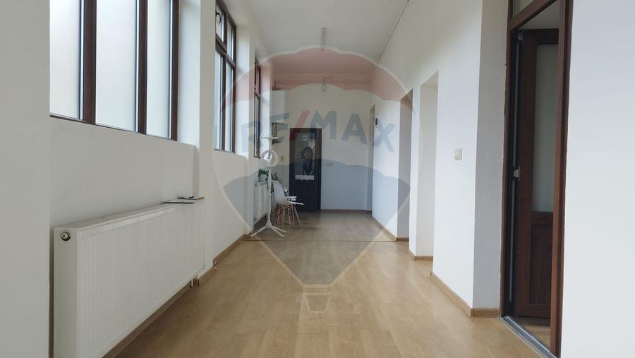 De închiriat spațiu comercial/office – 21 mp, Șimleu Silvaniei
