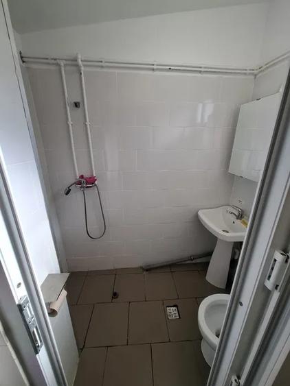Spatiu Comercial | Titan | 1 Decembrie | Curent Trifazic