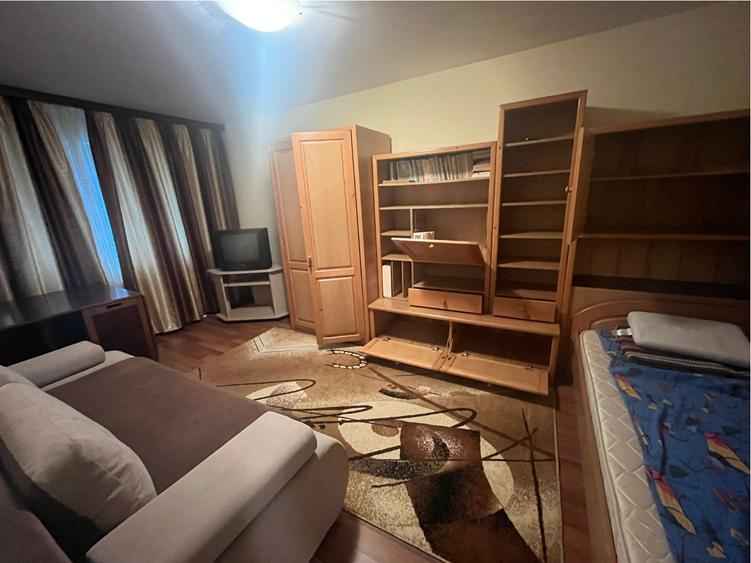 Apartament două camere - parter - str. Longinescu