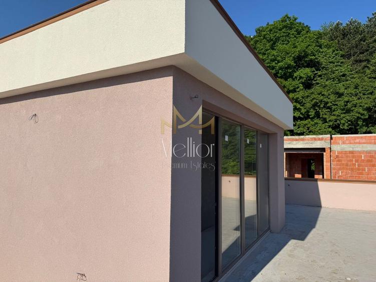Duplex modern de vânzare în Florești, zonă liniștită, ferită de trafic