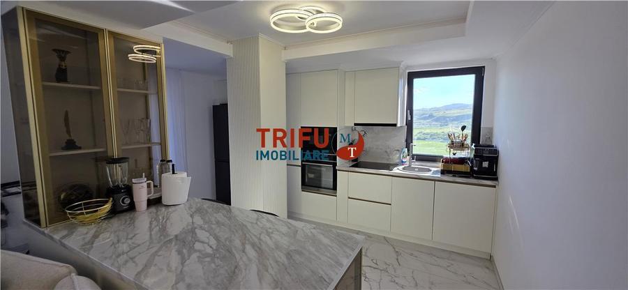 Penthouse luminos și modern, 68 mp, zona Brândușei
