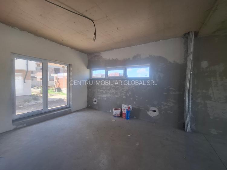 ​Vilă Individuală P+1E+Mansardă | Construcție Solidă, Toate Utilitățile - 15