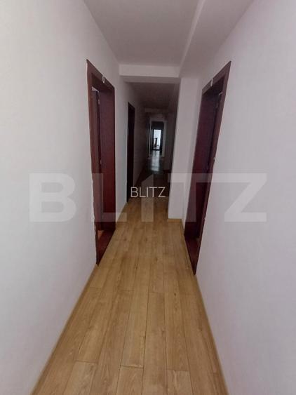 Casa de vanzare, 550 mp, teren 700 mp, zona Burdujeni - 11