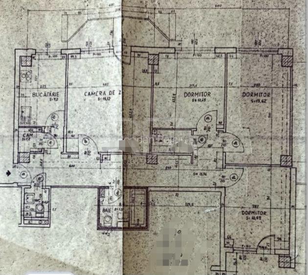 4 camere, 3/10, bloc 1979, 97 mp-Lujerului