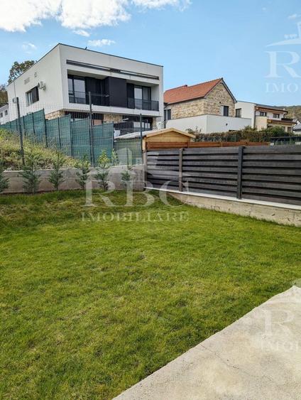 Duplex finalizat cu CF zona de case noi Campului