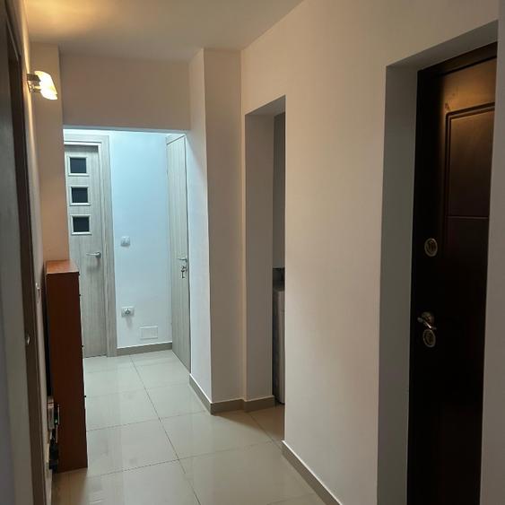 Apartament cu 3 camere, decomandat, mobilat și utilat, zona  Giurgiului