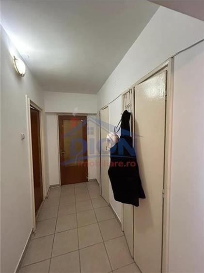 APARTAMENT 2 CAM, T.PALLADY 1DECEMBIE
