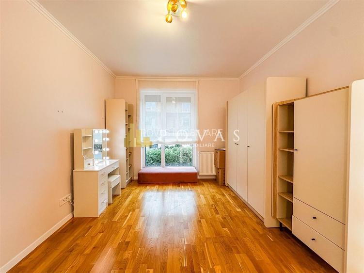Vanzare Casa 5 Camere Pipera Rond OMV