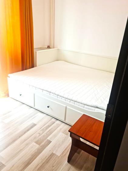 Apartament cu 2 camere de vanzare - Int. Dr. Iacob Felix | Piata Victoriei - 8