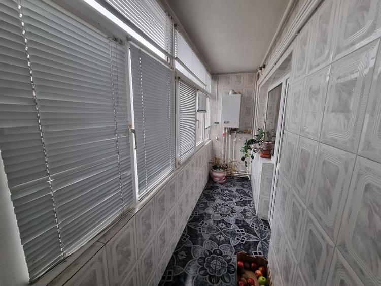 Faleza nord unirii- apartament 4 camere decomandat