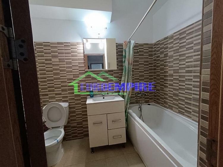 Apartament 2 camere de inchiriat zona Trocadero, CENTRALA GAZ