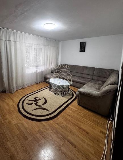 Apartament decomandat 2 camere 55 mp-parter inalt-Zona Petru Maior