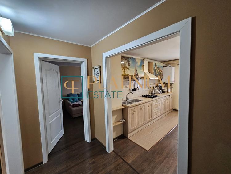 P4908 Apartament cu 3 camere DECOMANDAT, zona Lipovei
