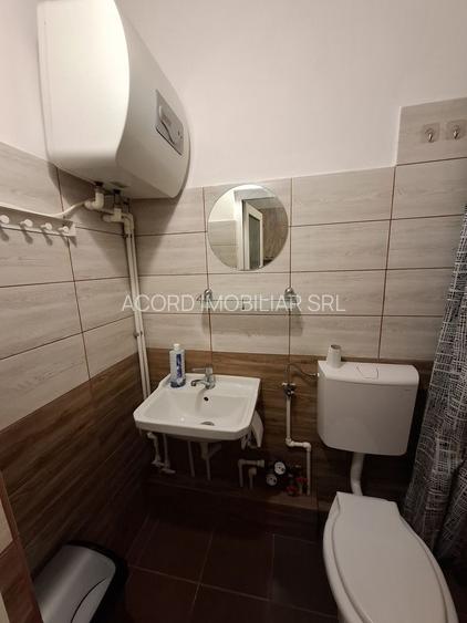 Garsonieră zona CET - 7