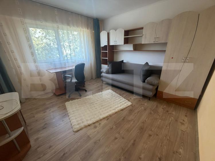 Garsoniera de inchiriat, 30 mp, zona Rogerius