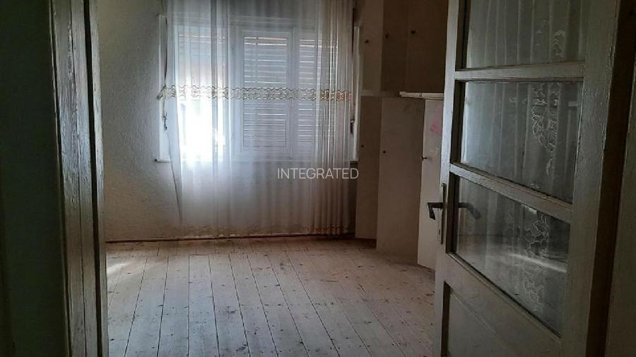 POIANA SIBIULUI, Casa cu teren de 720 mp - 6