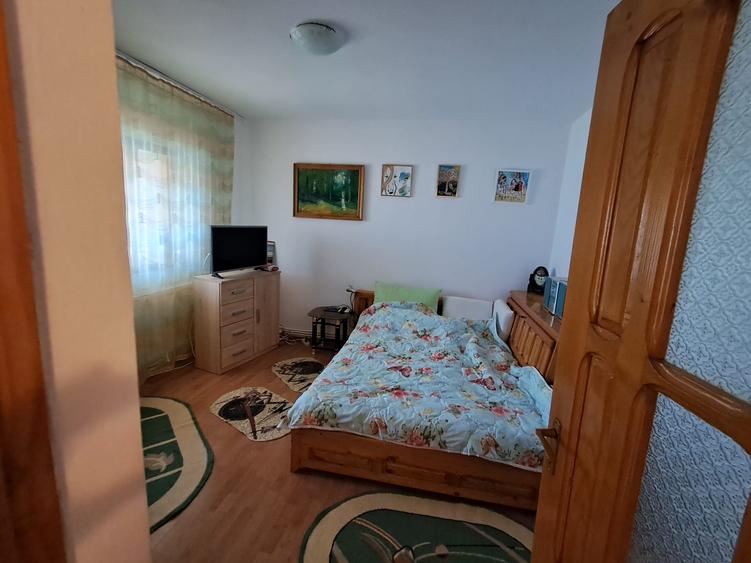 Apartament 2 camere Zona Opc - Strada Lupeni - etaj 3/4 - 54 mp