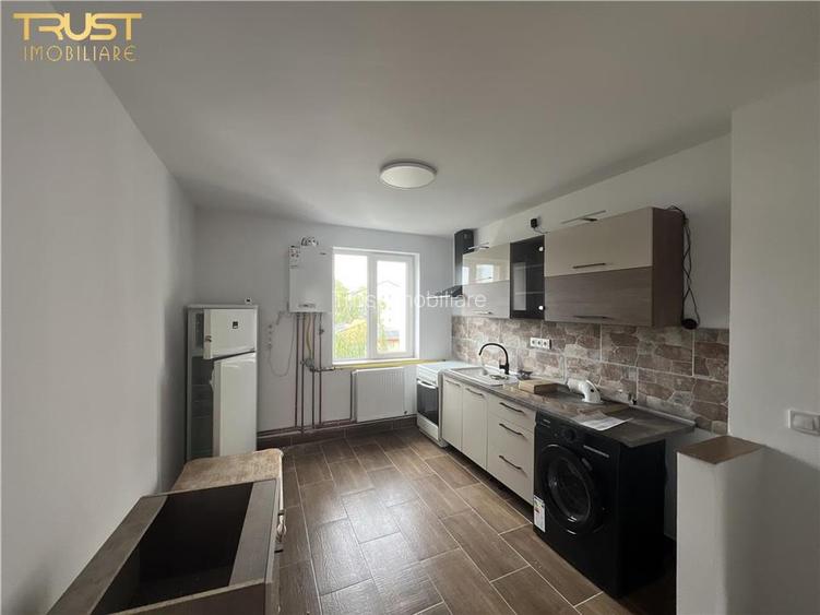 Ap 3 camere decomandat, renovat, balcon închis Zona Piața Decebal - 5