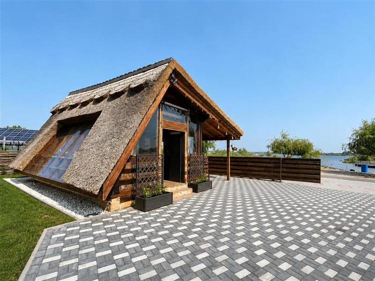 Complex turistic de vanzare Murighiol Delta Dunarii