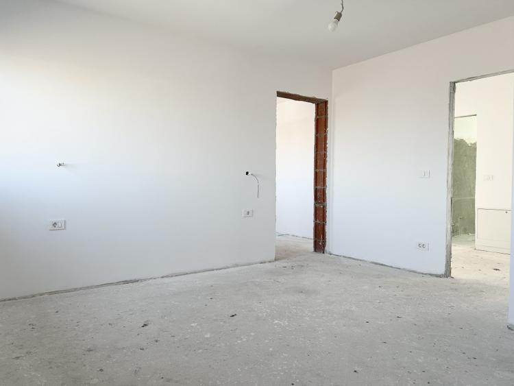 Casa Individuala, 165mp utili, 710mp teren, 4 camere, nou - Sacalaz