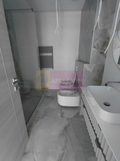 Mamaia Nord, apartament 2 camere, bloc 2024 direct pe plaja