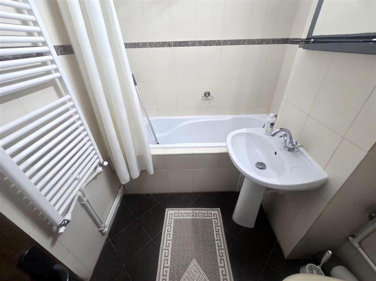 Apartament 3 camere decomandat | Etaj 1 | Mobilat si utilat | Burdujeni |3c-4703