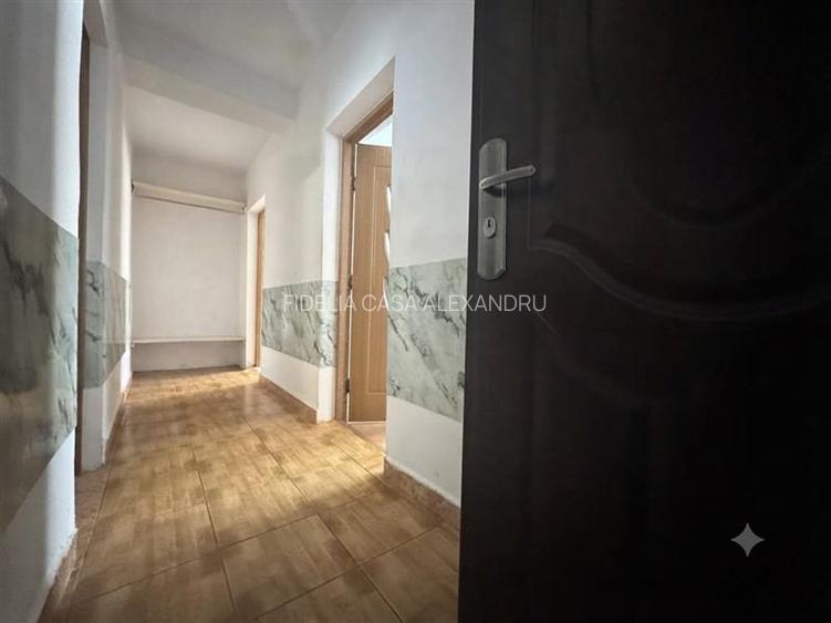 Apartament 3 camere decomandat – 52mp – Parter – Miroslava - 2