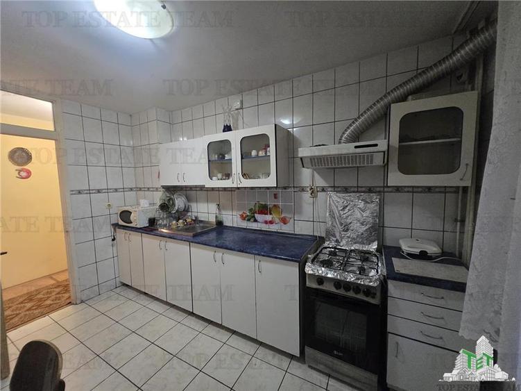 Apartament de 3 camere, in Militari, langa metrou Lujerului, zona Uverturii, sec