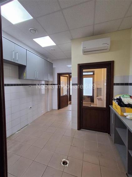 SPATIU COMERCIAL DE INCHIARIAT ZONA DE SUS ONESTI - 6