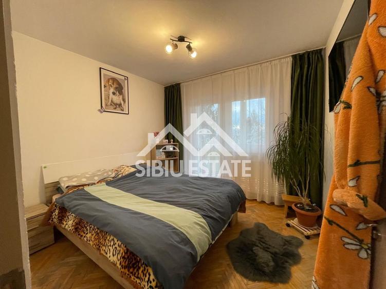 Apartament decomadat cu 3 camere, etaj 2 Cartier Valea Aurie