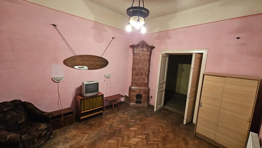 ULTRACENTRAL–Casă tip duplex -Ideal locuință sau investiție