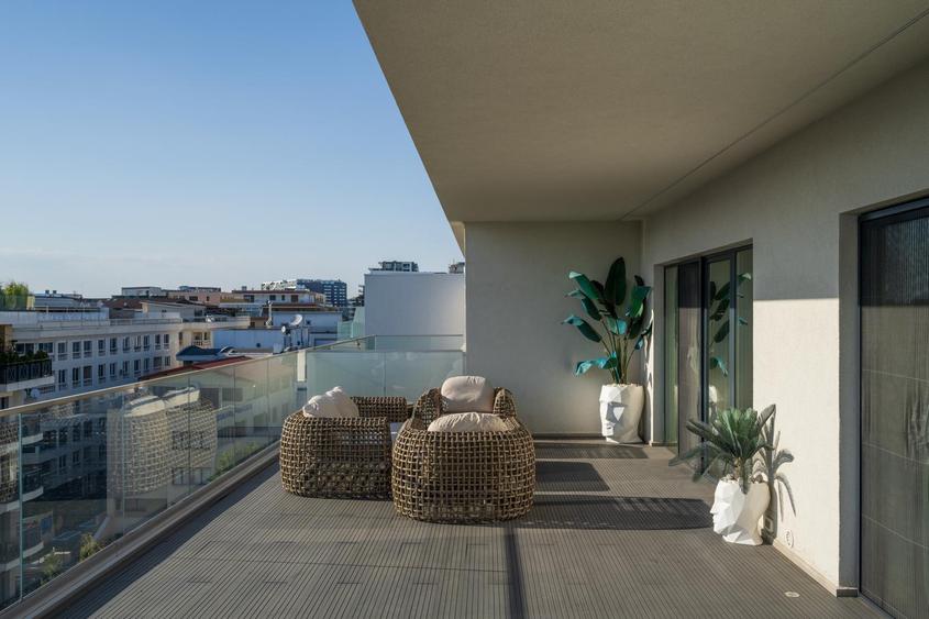 Penthouse superb cu 4 camere in imobil premium, 3 locuri de parcare in Herastrau
