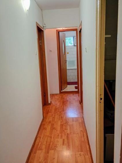 Apartament 3 camere de vanzare in zona Rahova   Ttafic Greu