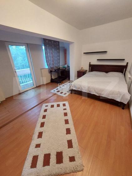 Vila, 10 camere, 580 mp, zona Cartier Albert - 9