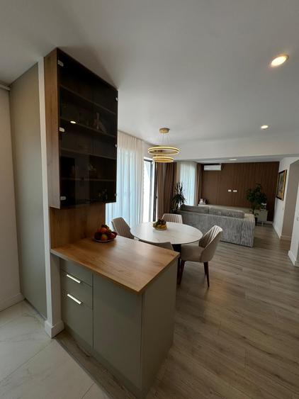 AVIATIEI I Vanzare Penthouse 3 camere