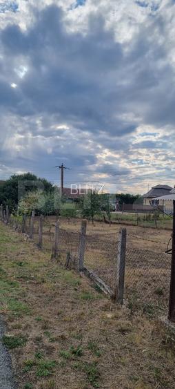Casa cu doua corpuri, 67 mp, zona Luncani - 5